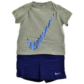 Oblečenie Deti Tričká a polokošele Nike Sportcompletinfantile Other