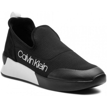 Topánky Žena Módne tenisky Calvin Klein Jeans QUE Čierna