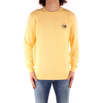 Oblečenie Muž Tričká s krátkym rukávom Tommy Hilfiger MW0MW18369 Žltá