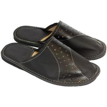 Topánky Muž Papuče John-C Pánske kožené čierne papuče DARIUS Čierna