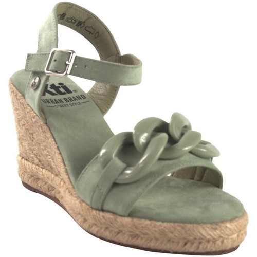Topánky Žena Univerzálna športová obuv Xti Dámske sandále  44999 zelené Zelená