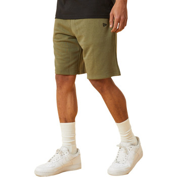 Oblečenie Muž Šortky a bermudy New-Era Essentials Zelená