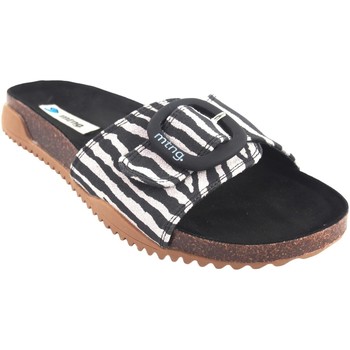Topánky Žena Univerzálna športová obuv MTNG Dámske sandále MUSTANG 50660 čierne Biela