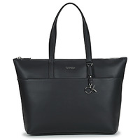 Tašky Žena Veľké nákupné tašky  Calvin Klein Jeans CK MUST SHOPPER LG W/SLIP PKT Čierna