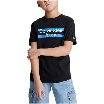 Oblečenie Chlapec Tričká s krátkym rukávom Calvin Klein Jeans  Čierna