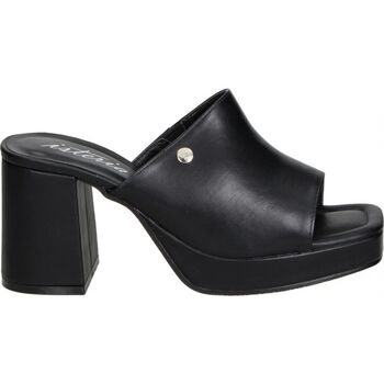 Topánky Žena Sandále Isteria 23028 Čierna