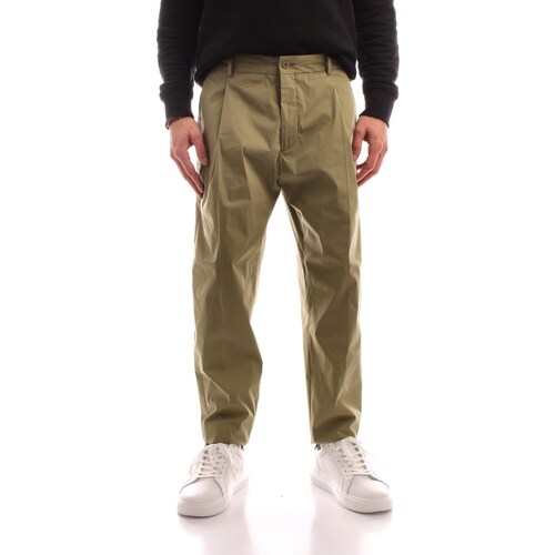 Oblečenie Muž Oblekové nohavice Calvin Klein Jeans K10K108950 Zelená