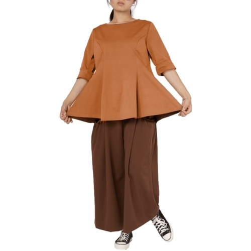 Oblečenie Žena Blúzky Wendy Trendy Top 223690 - Camel Hnedá