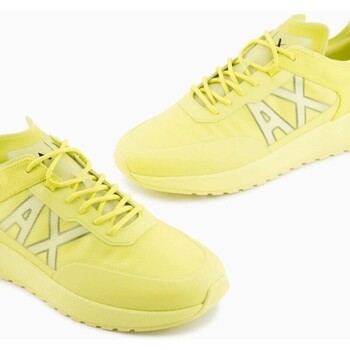 EAX XUX208 XV811 Žltá