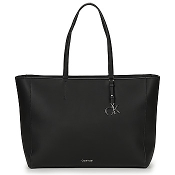 Tašky Žena Veľké nákupné tašky  Calvin Klein Jeans CK MUST SHOPPER MD Čierna