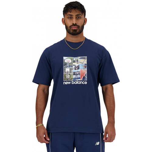 Oblečenie Muž Tričká a polokošele New Balance Hoops graphic t-shirt Modrá