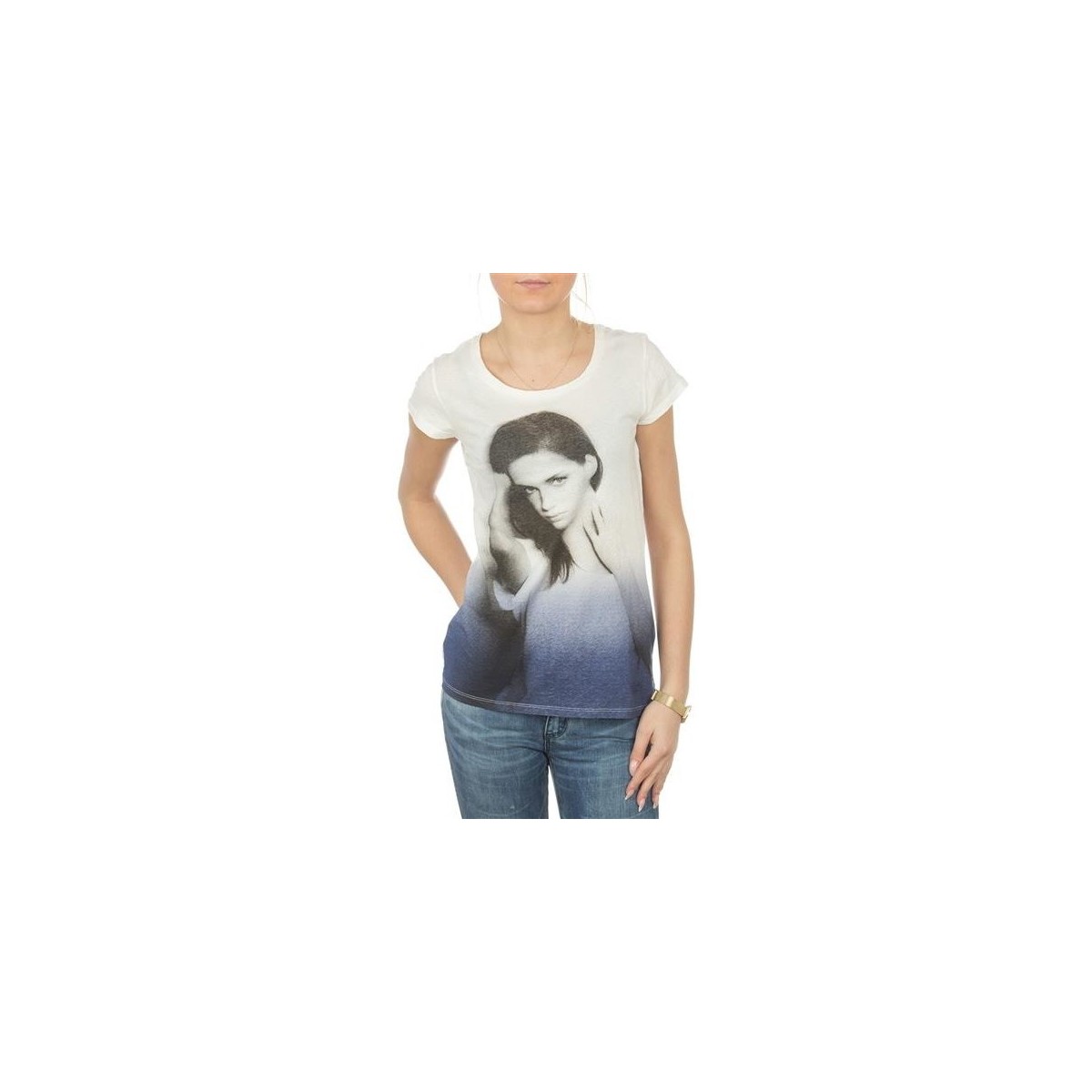 Oblečenie Žena Tričká s krátkym rukávom Lee T-shirt  Photo Tee Cloud Dancer L40IAUHA Viacfarebná